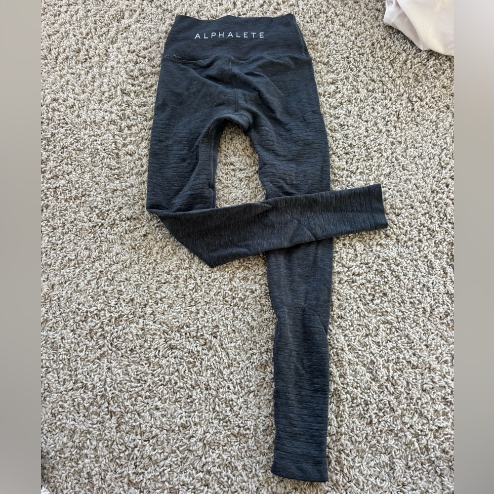 Alphalete Leggings